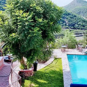 Alcatraces Hotel El Pueblito (Queretaro)